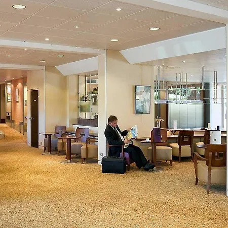 Ibis Styles Toulon Sur 3*