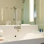 Ibis Styles Toulon Sur