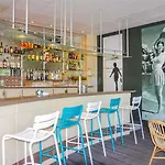Ibis Styles Toulon Sur Hotel