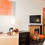 Ibis Styles Toulon Sur 3*