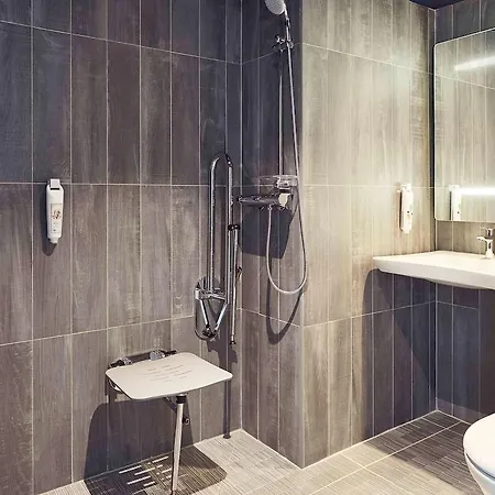 Ibis Styles Toulon Sur Hotel