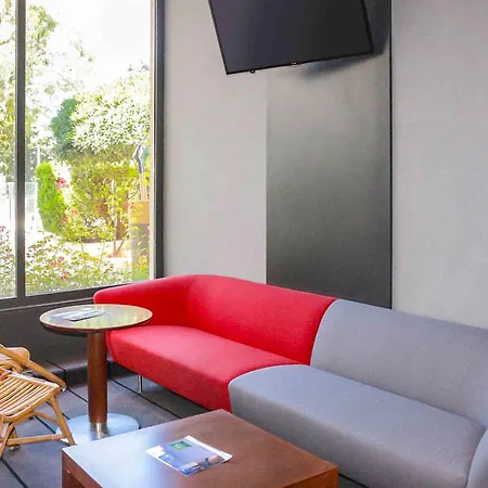 Hotel Ibis Styles Toulon Sur