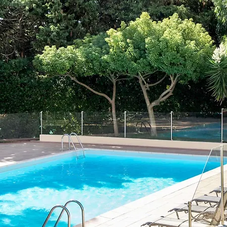 Ibis Styles Toulon Sur Hotel La Seyne-sur-Mer