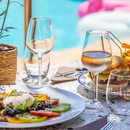 Ibis Styles Toulon Sur 3* La Seyne-sur-Mer