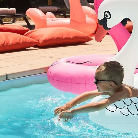 Hotel Ibis Styles Toulon Sur 3*