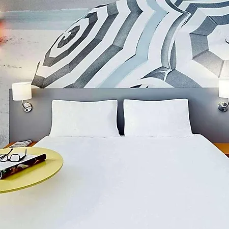 Ibis Styles Toulon Sur Hotel