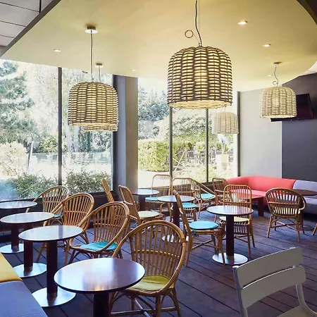 Hotel Ibis Styles Toulon Sur