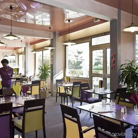 Ibis Styles Toulon Sur Hotel 3*