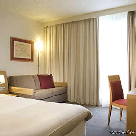 Ibis Styles Toulon Sur 3* La Seyne-sur-Mer
