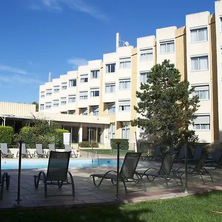 Ibis Styles Toulon Sur Hotel 3*